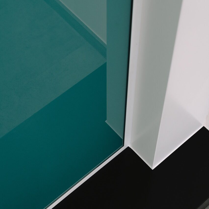 Douchewand maatwerk in profielen voor badkamer normaal