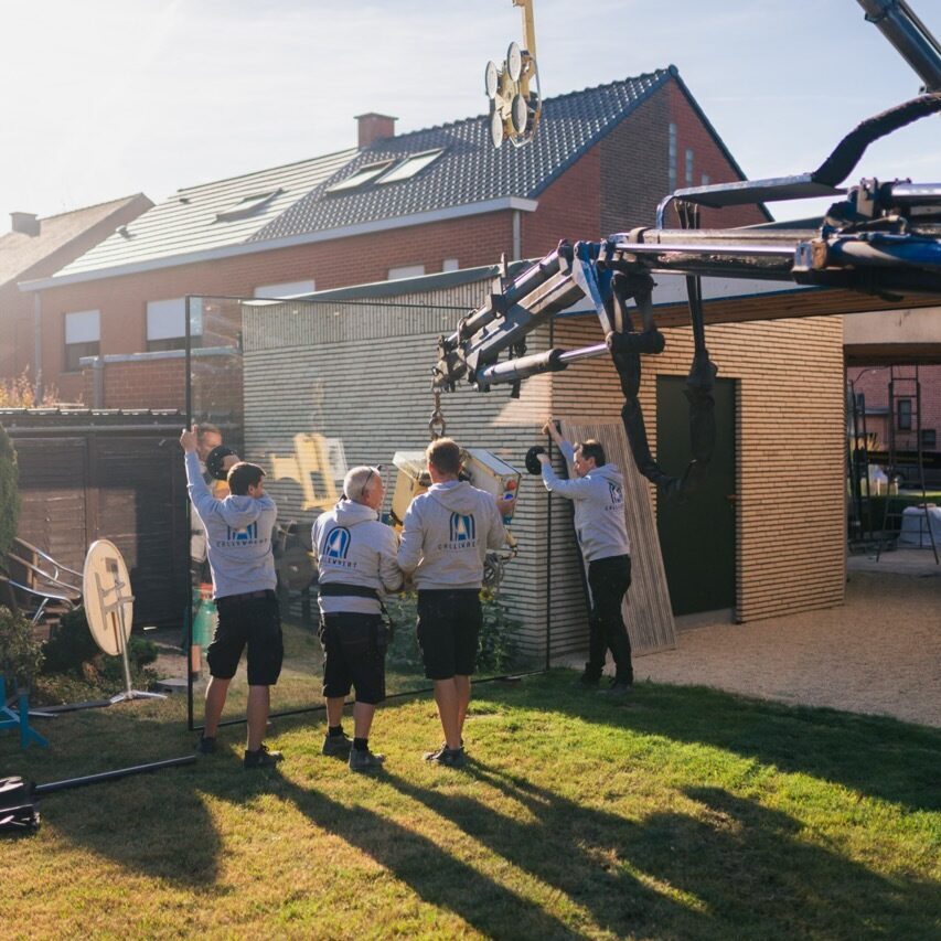 Zonwerend glas in hedendaagse villa nieuwbouw