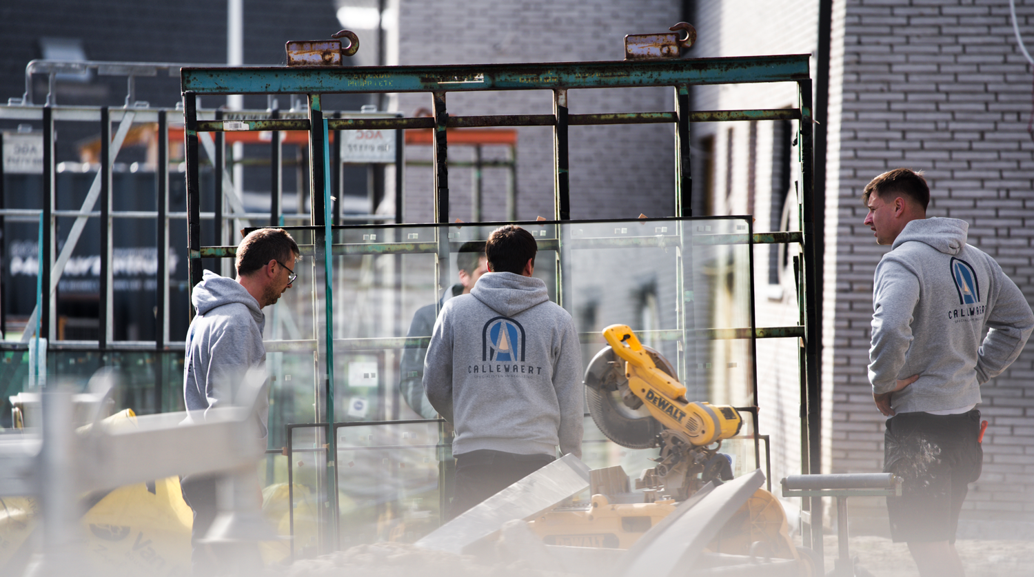 Callewaert glas raam plaatsen